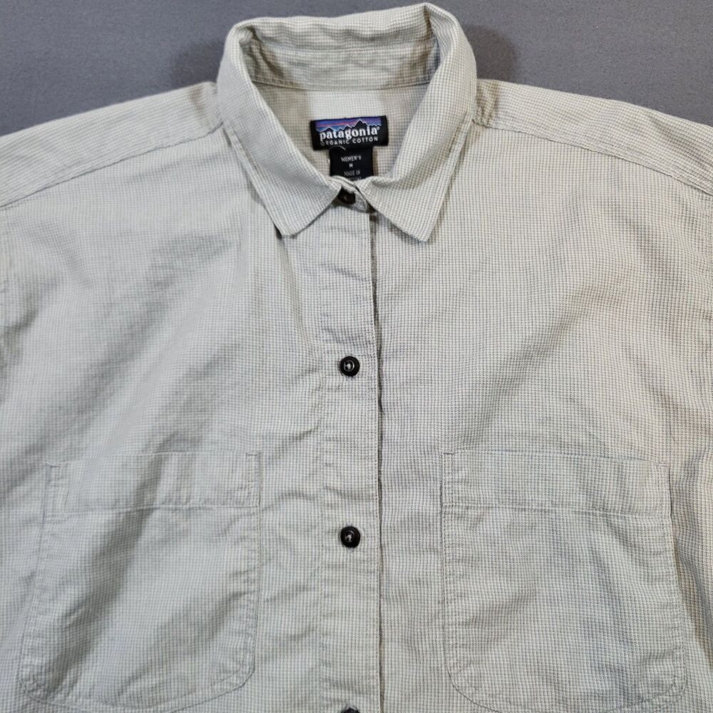 Patagonia Women M Gray Check Button Up Shirt Organic Cotton Gorpcore Long Sleeve
